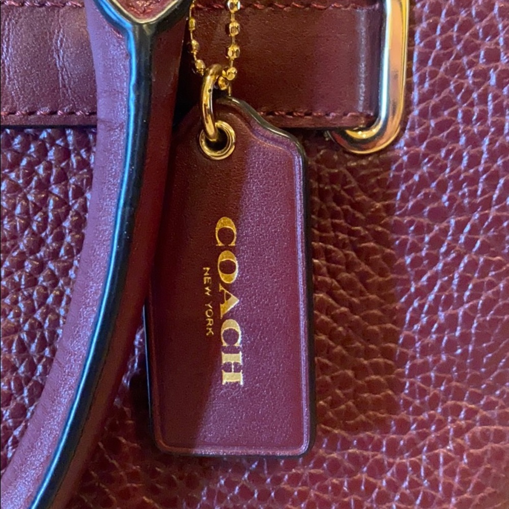 Coach Handbag - Picture 3 of 8